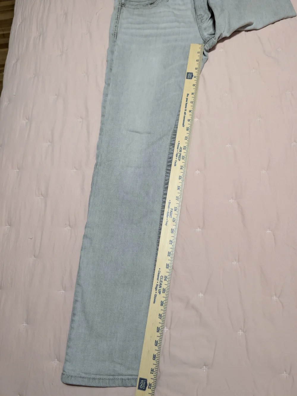 BKE Men's Light Gray Straight Jeans